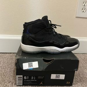 2016 Air Jordan 11 Retro “Space Jam” okay condition size 5.5